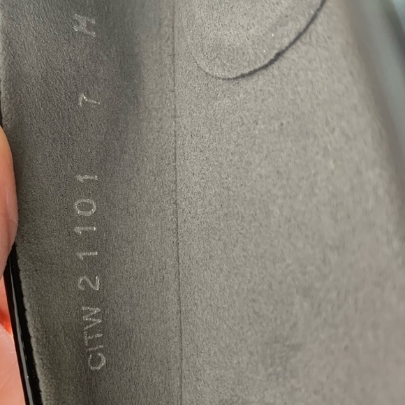 NWOT! Stuart Weitzman Patent Leather Dress Flats - Picture 6 of 7